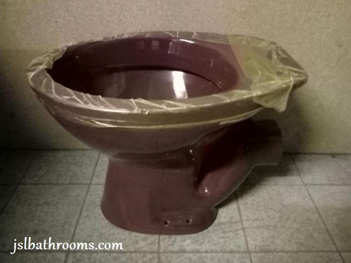 burgundy low level qualcast toilet pan