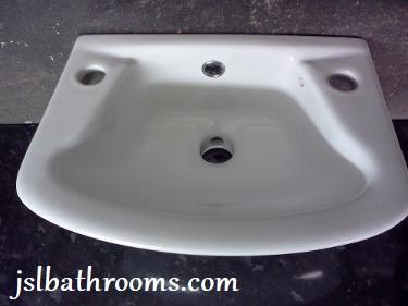 Compact small hand wash wall basin